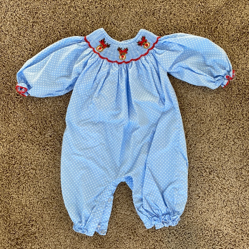 Busy Bees Smocks reindeer smocked long bubble